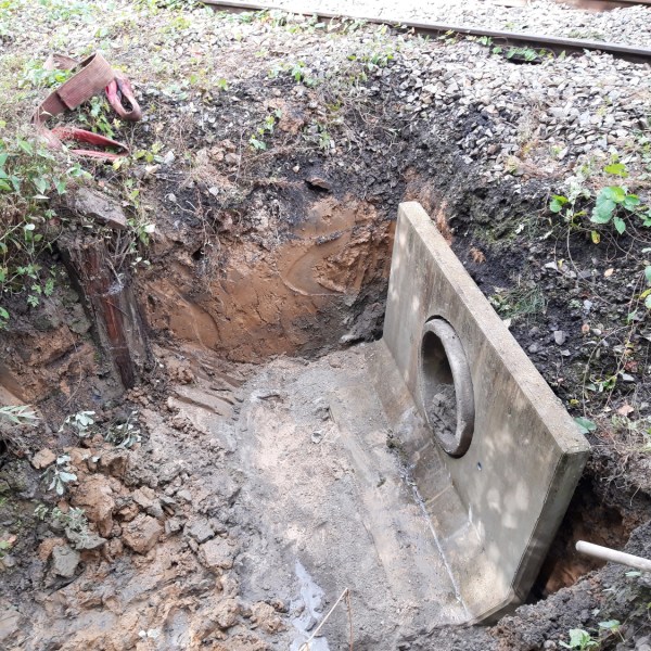 a close up of a rock