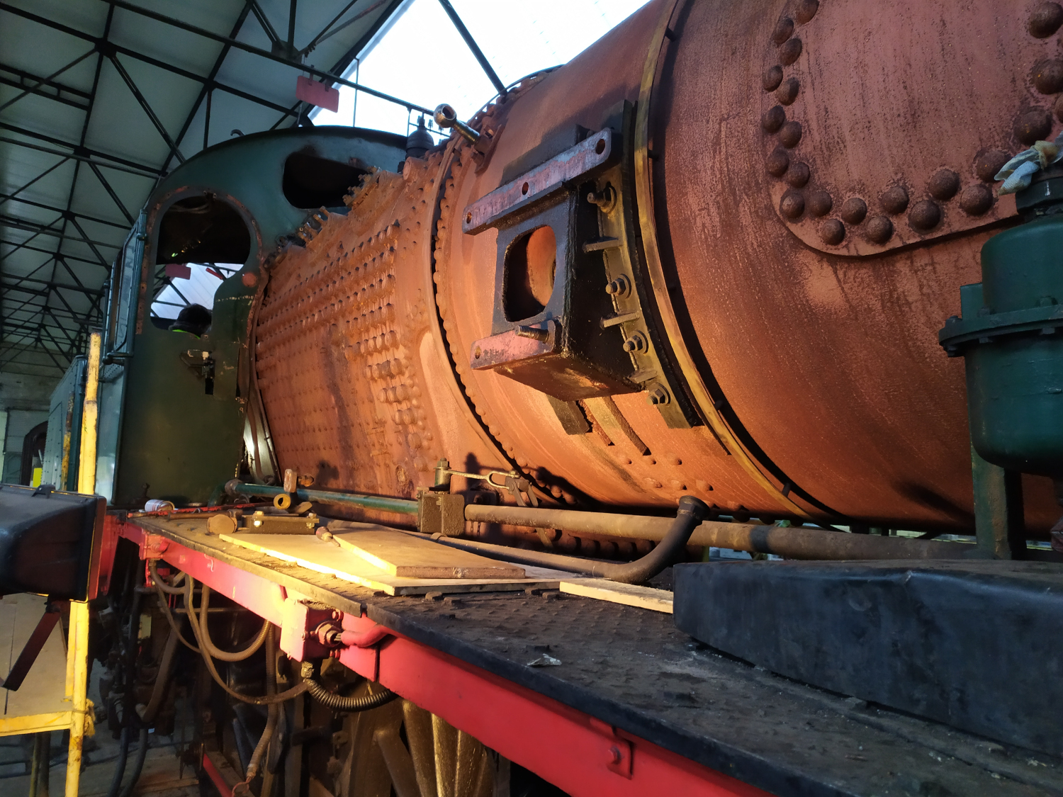 a close up of a train